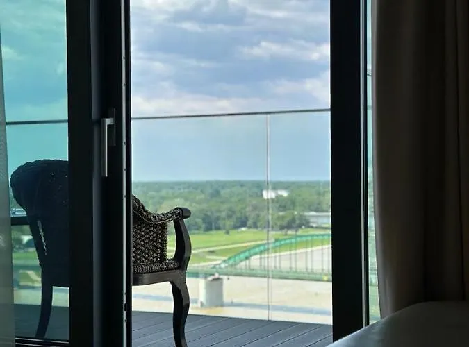 Queen BW Apartman Sajmiste